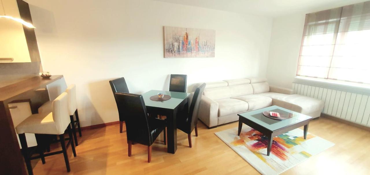 Nanna Apartment ซาเกร็บ ภายนอก รูปภาพ