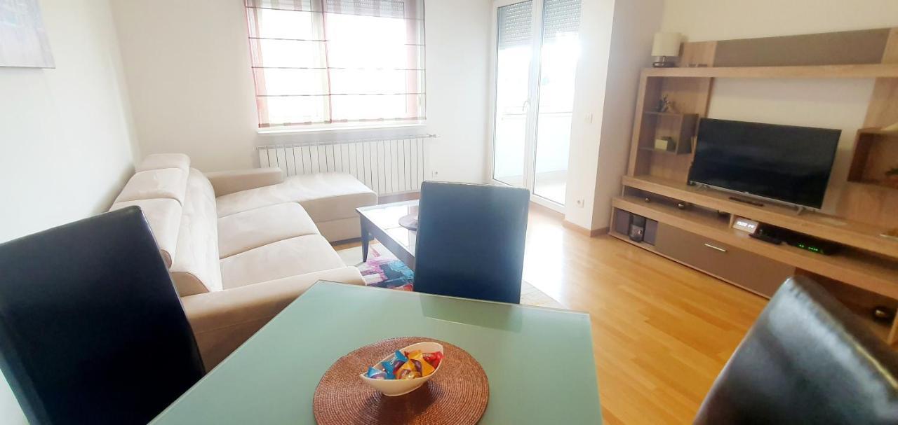 Nanna Apartment ซาเกร็บ ภายนอก รูปภาพ