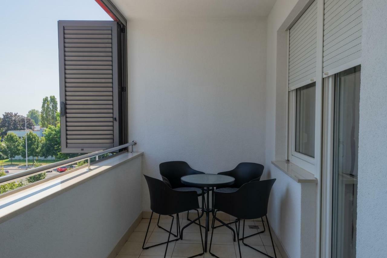Nanna Apartment ซาเกร็บ ภายนอก รูปภาพ